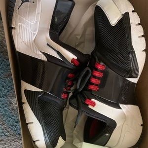 Jordan Alpha trunner